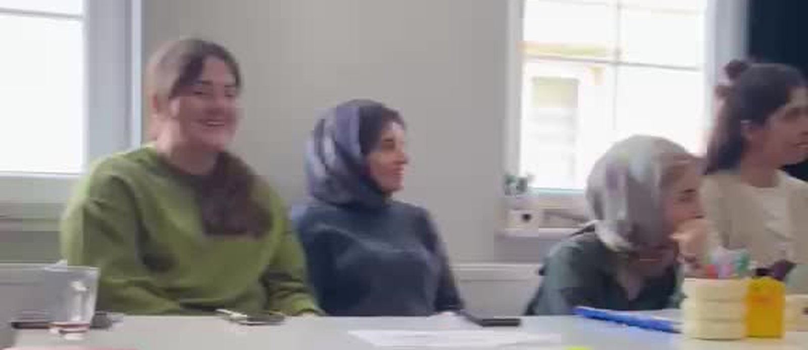Öğretmenlerimiz Krize Müdahale seminerini dinlerken