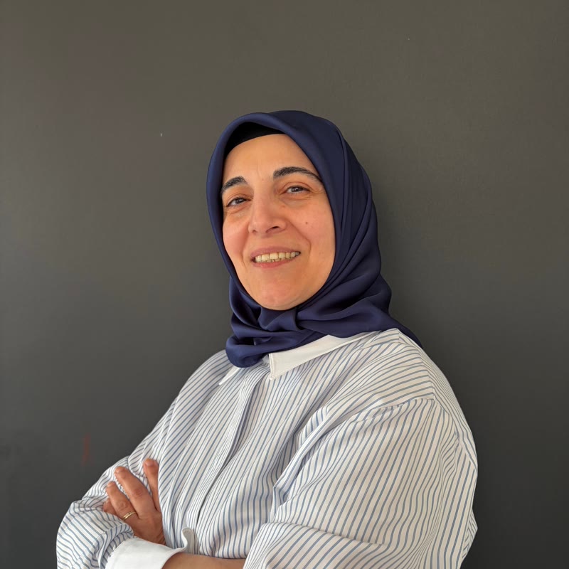 Hatice Adanur Şahin portresi